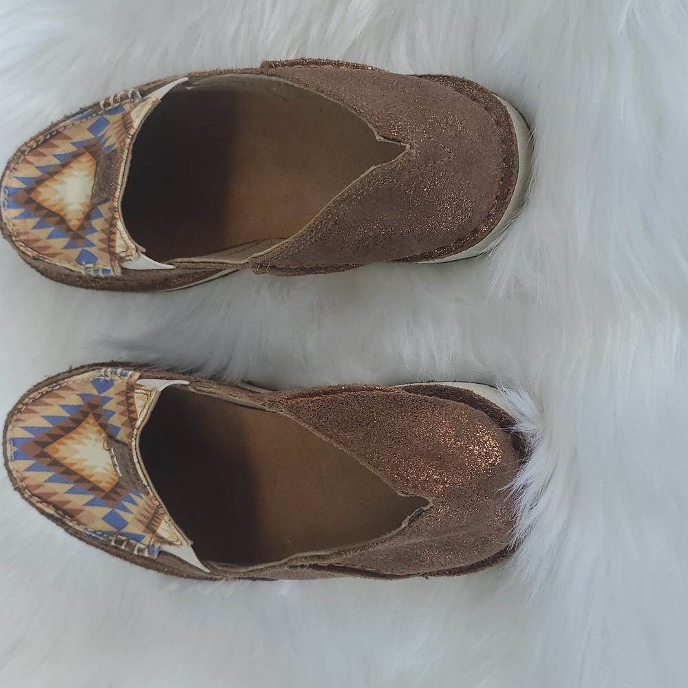 Women's Ariat Metallic Bronce/Aztec blanket Cruiser  Slip-Ons - Picture 8 of 10